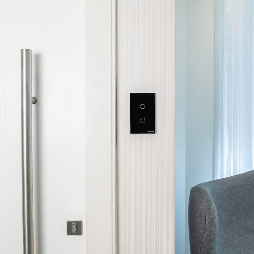Interruptor Touch Inteligente Compatível Com Alexa Com 3 Teclas EWS 1003 Preto Intelbras